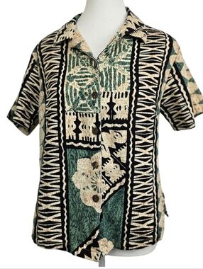 Hilo Hattie Hawaiian Shirt Women’s Size L Button Down Tropical Floral